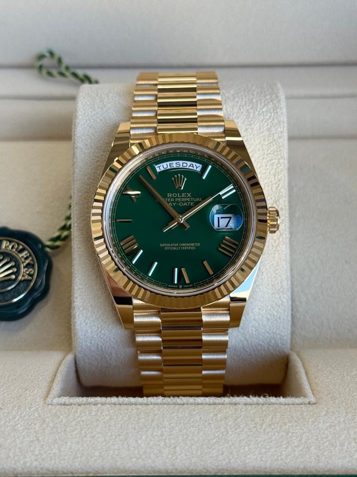 Rolex Day-Date Prestige Cadran Vert Émeraude & Or — Acier inoxydable doré